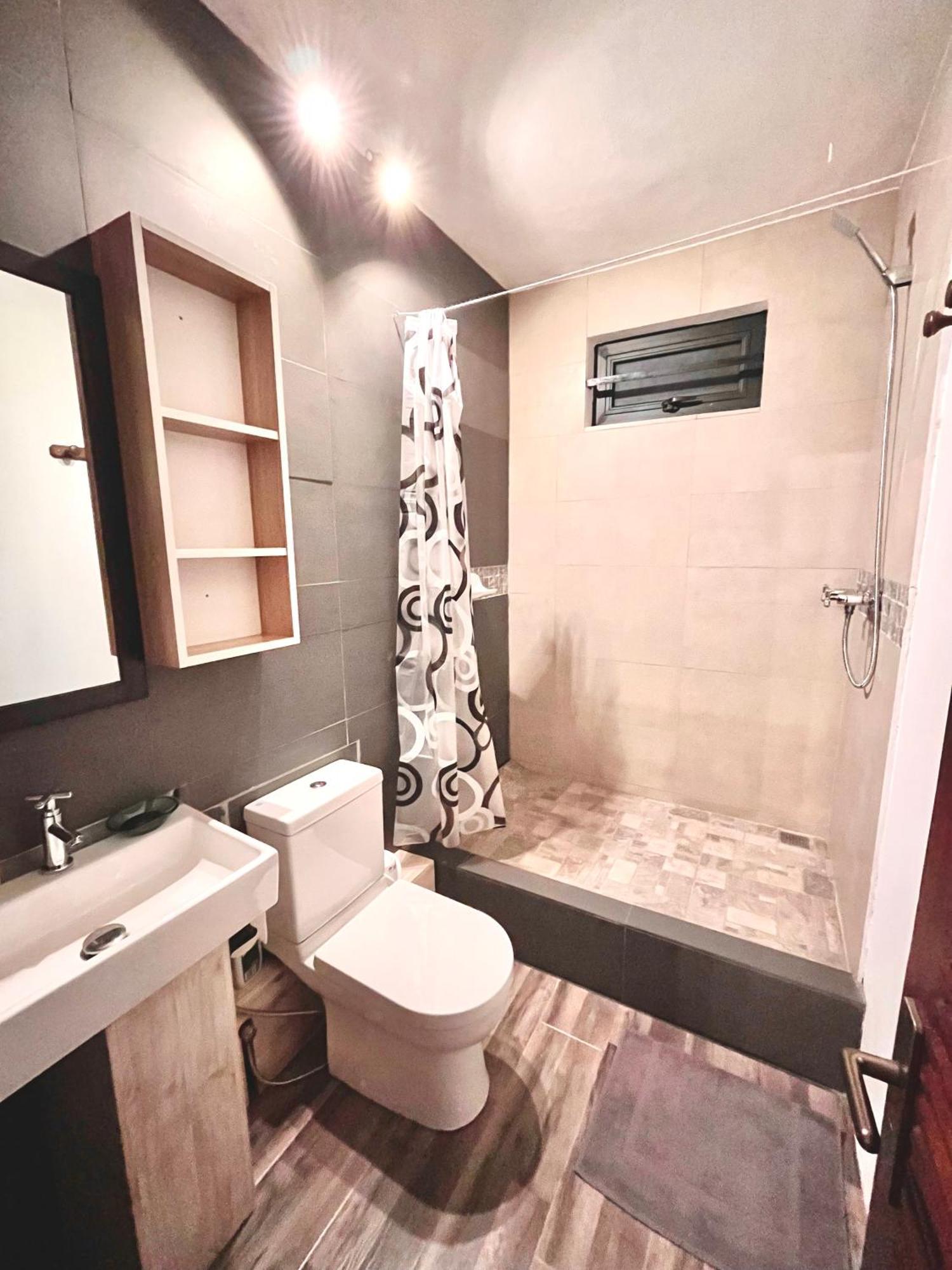Ebony Apartment & Studio 拉高莱特 外观 照片