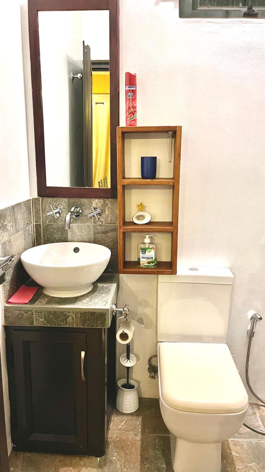 Ebony Apartment & Studio 拉高莱特 外观 照片